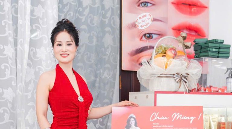 Á Hậu Ngọc Quyên – Tiệc Trà Tri Ân Ấm Áp Cùng Gia Đình, Bạn Bè Và Cộng Đồng Doanh Nhân Sau Đăng Quang