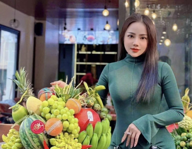 Mỹ Nhân Đất Cảng Duyên Nguyễn – Người Gìn Giữ Hồn Việt Qua Nghệ Thuật Sắp Lễ Tâm Linh