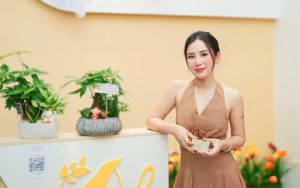 Nữ doanh nhân trẻ Đinh Thị Hiệp: Hành trình làm đẹp để yêu lại chính mình