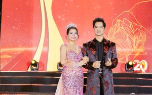 Á hậu Phạm Thị Hiền tỏa sáng rực rỡ trong đêm Chung kết Hoa hậu Doanh nhân Hương sắc Việt Nam 2025