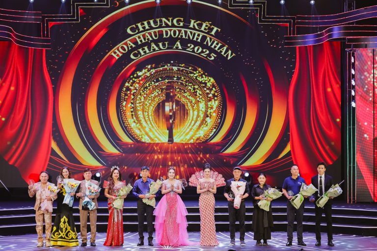 Á hậu Kelly Trần – Phó Tổng Giám đốc BYD EV Auto Đắk Lắk được vinh danh tại Hoa hậu Doanh nhân Châu Á 2025