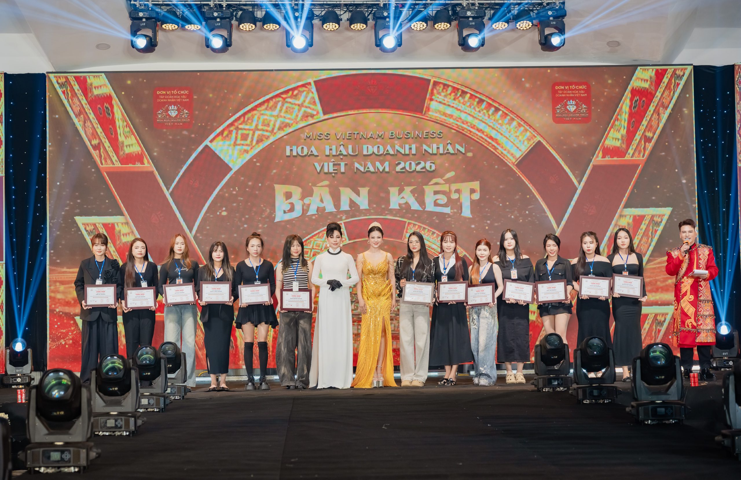 Tiny Trần Makeup Academy: “Phù thủy sắc đẹp” đứng sau hào quang Hoa hậu Doanh nhân Việt Nam 2026