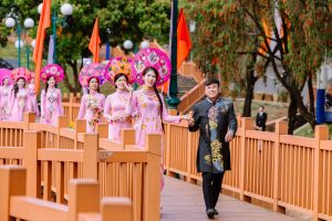 Top 20 Hoa hậu Doanh nhân Việt Nam 2026 thướt tha trong BST áo dài “Hương sắc đại ngàn”