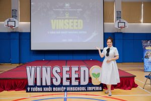 Hoa hậu Nhân ái Ngô Thị Hoàng Ngân tham gia chấm chung kết cuộc thi “VINSEED – Ý tưởng khởi nghiệp Vinschool Imperial”