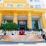 Dàn nữ doanh nhân Hoa hậu Thương hiệu Việt Nam 2026 rạng rỡ nhận sash trong ngày đầu tại nhà chung