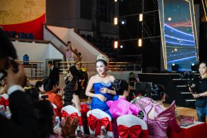 Nhan sắc “tình đầu quốc dân” Nguyễn Thị Phương nổi bật tại Chung kết Hoa hậu Doanh nhân Hương sắc Việt Nam 2026
